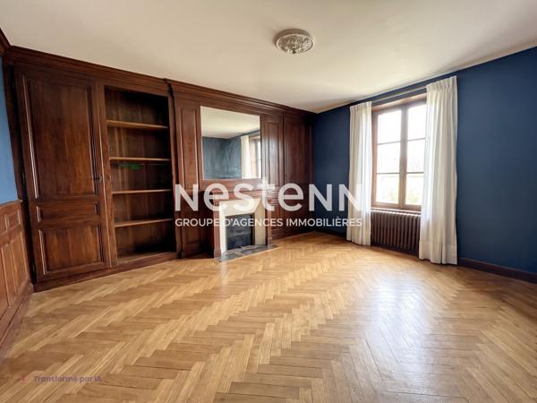 Immeuble Bort Les Orgues 8 pièce(s) 278 m2