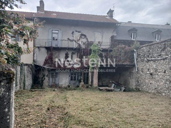 Immeuble Bort Les Orgues 8 pièce(s) 278 m2