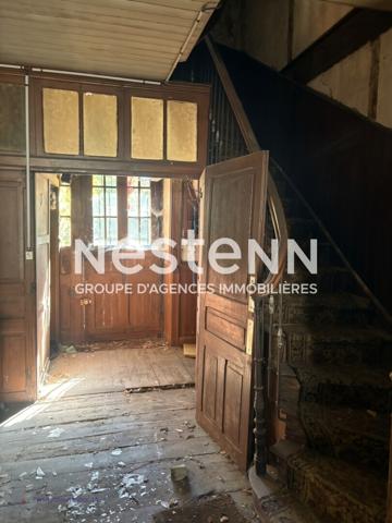 Immeuble Bort Les Orgues 8 pièce(s) 278 m2