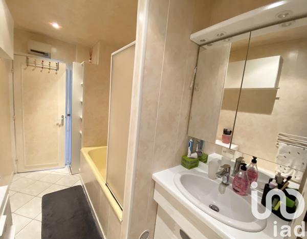 Appartement 3 pièces de 65 m² à Saint-Fargeau-Ponthierry (77310)