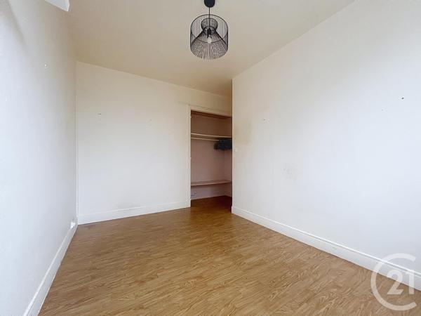 Appartement F3 à vendre  3 pièces - 56,81 m2 LA ROCHETTE - 77