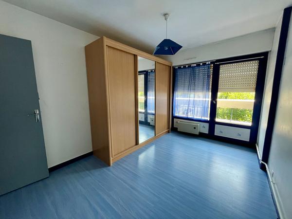 ANGERS PASTEUR - T2 AVEC BALCON CAVE ET PARKING