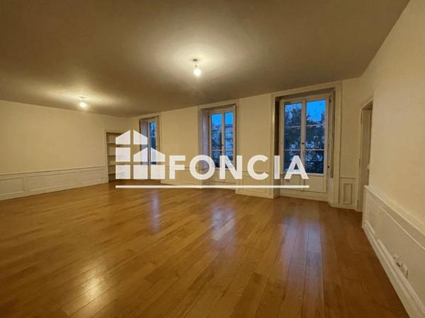 Location Appartement 4 pièces 92 m² - A05 Rennes 35000