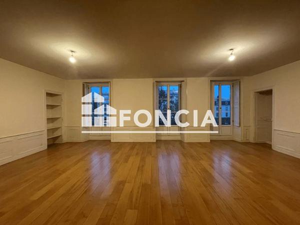 Location Appartement 4 pièces 92 m² - A05 Rennes 35000