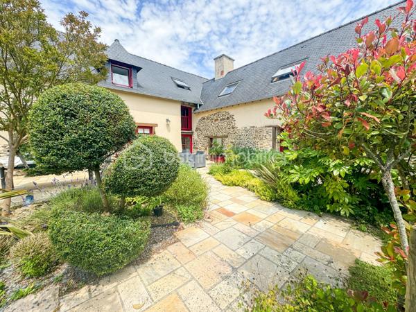 Maison longere de 330 m²