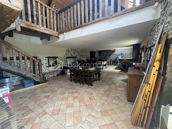 Maison longere de 330 m²
