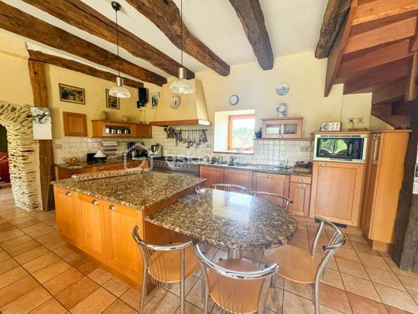 Maison longere de 330 m²