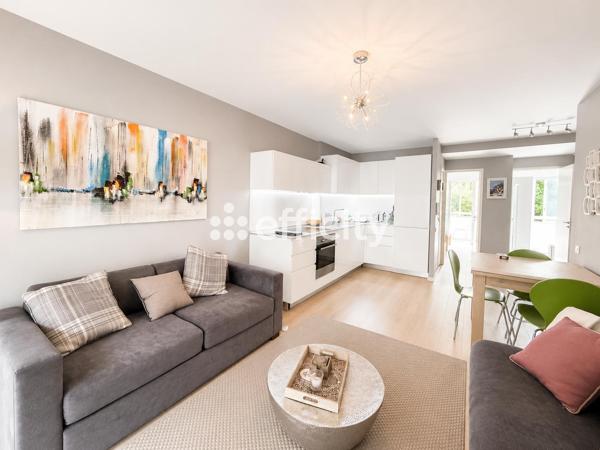 Appartement
         2 pièces
        - 41 m² Exclusivité 265 000 € *