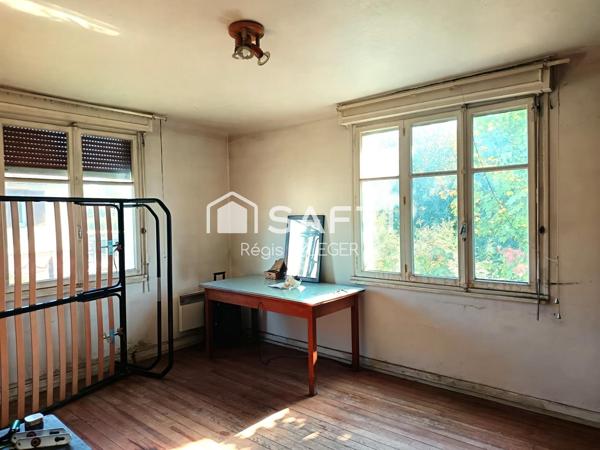 Maison Joncherey, bien située sur un beau terrain