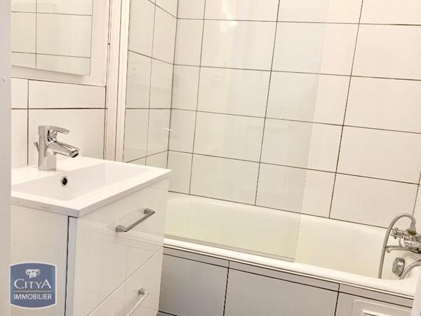 Appartement à louer 1 pièce 32.81m² Lyon 7e Arrondissement (69007)