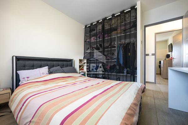 A vendre - Estagel- Villa de 2018- Plain pied - 4 chambres - Piscine