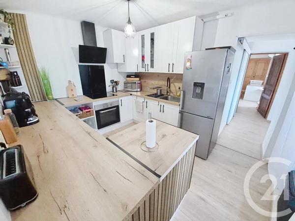 Maison à vendre  7 pièces - 158 m 2   ST JULIEN LES ROSIERS  - 30