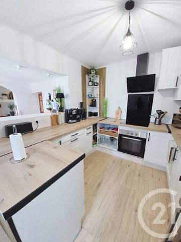 Maison à vendre  7 pièces - 158 m 2   ST JULIEN LES ROSIERS  - 30