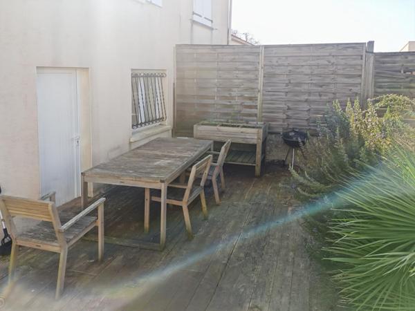 Maison  3 pièce(s) 75 m2