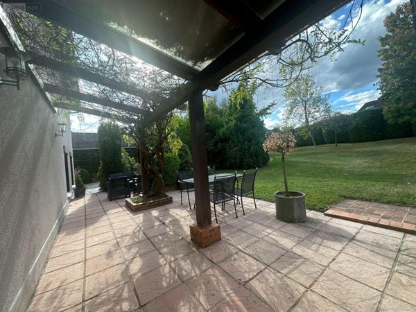 Maison à vendre à Le Mesnil-Esnard en Seine-Maritime (76240), ref : 014/944