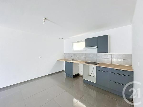 Maison à vendre  3 pièces - 77,33 m 2   AGDE  - 34