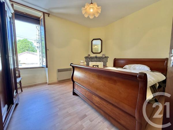 Maison à vendre  5 pièces - 102,27 m 2   LERAN  - 09