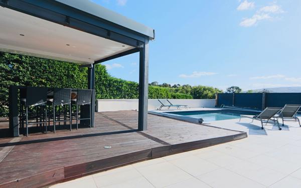 Maison à vendre    7 pièces • 210 m2 Genay