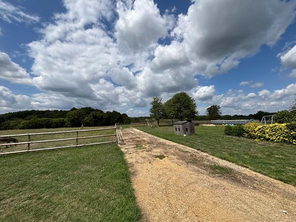 Maison Pontigne  7 pieces