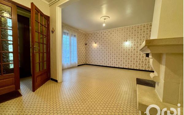 Maison à vendre    5 pièces • 88 m2 Saint-Quentin