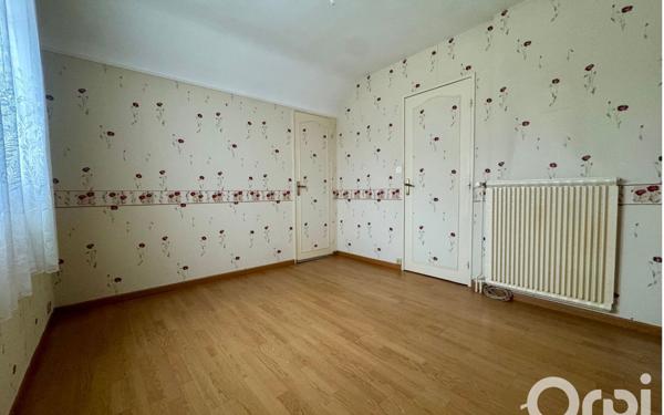 Maison à vendre    5 pièces • 88 m2 Saint-Quentin