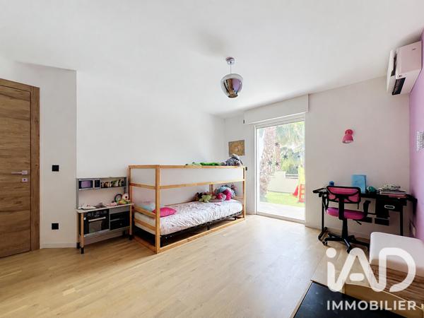 Maison à vendre 5 pièces 400 m² Roquebrune-sur-Argens