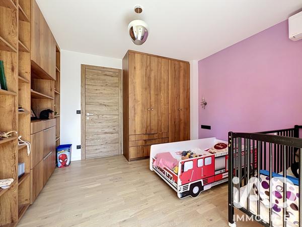 Maison à vendre 5 pièces 400 m² Roquebrune-sur-Argens
