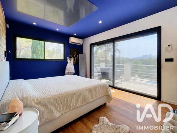 Maison à vendre 5 pièces 400 m² Roquebrune-sur-Argens