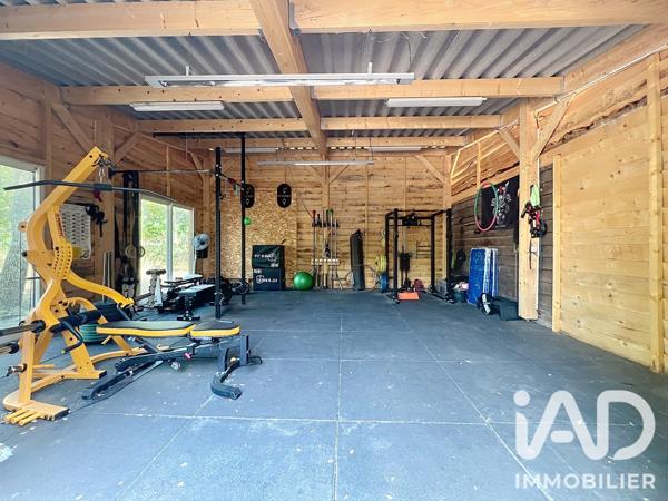 Maison à vendre 5 pièces 400 m² Roquebrune-sur-Argens