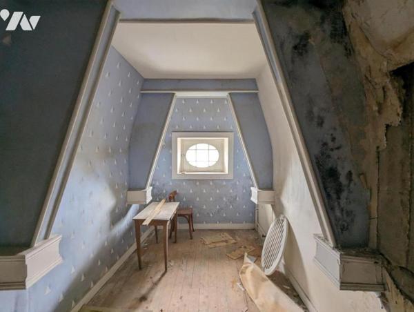 SAINT-VAAST-LA-HOUGUE - MAISON DE MAÎTRE Et TERRAIN A BÂTIR