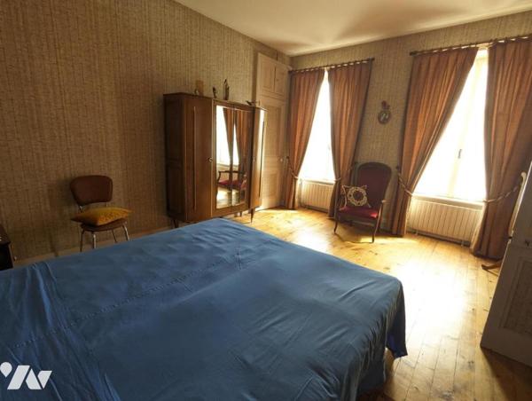 SAINT-VAAST-LA-HOUGUE - MAISON DE MAÎTRE Et TERRAIN A BÂTIR