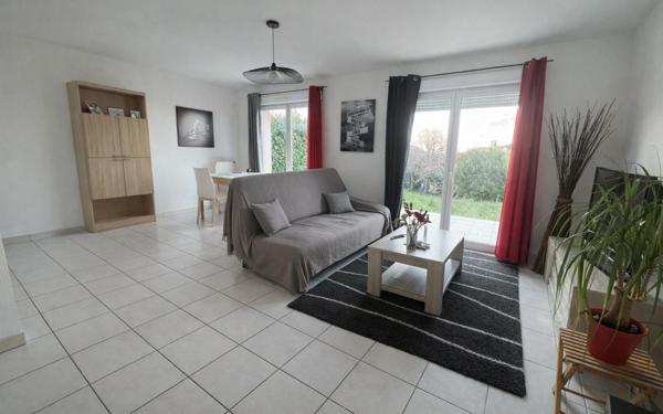 Maison à vendre    4 pièces •  Saint-Jean