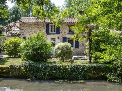 En exclusivité quartier port boinot maison avec jardin et garage