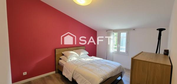 Maison 2 chambres, 1 bureau, Dressing, cave, garage et jardin