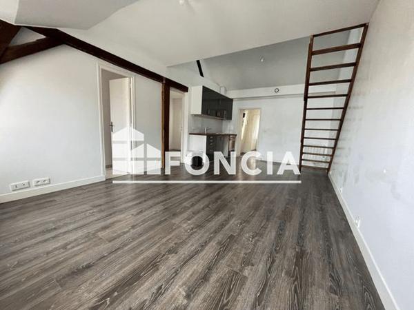 Location Appartement 3 pièces 55.34 m² - 15 RUE SAINT-PIERRE Saint-germain-en-laye 78100