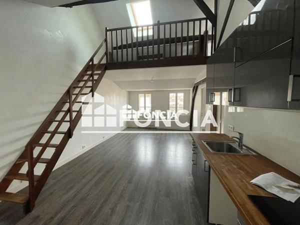 Location Appartement 3 pièces 55.34 m² - 15 RUE SAINT-PIERRE Saint-germain-en-laye 78100