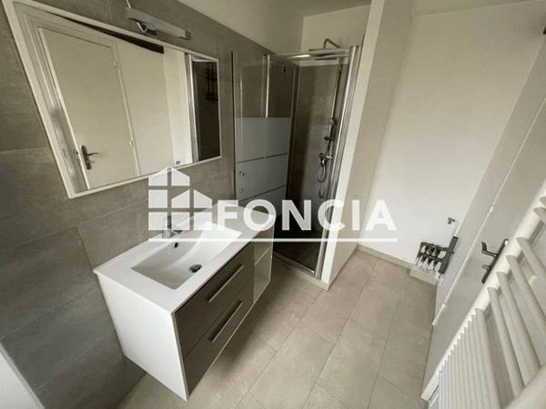 Location Appartement 3 pièces 55.34 m² - 15 RUE SAINT-PIERRE Saint-germain-en-laye 78100