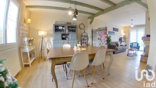 Pavillon 5 pièces de 97 m² à Bonchamp-lès-Laval (53960)