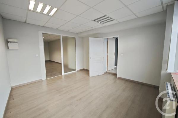 Maison à vendre  10 pièces - 181,63 m 2   ALBI  - 81