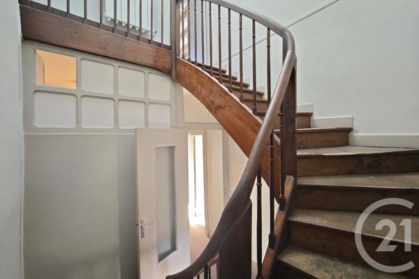 Maison à vendre  10 pièces - 181,63 m 2   ALBI  - 81