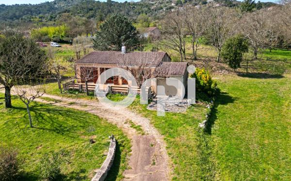 Maison à vendre    4 pièces •  Ruoms