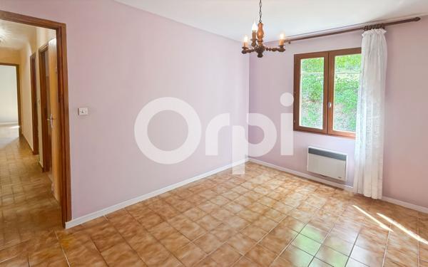 Maison à vendre    4 pièces •  Ruoms