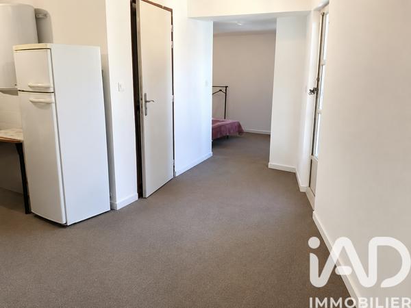 Immeuble à vendre 244 m² Arles