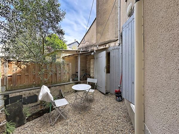 SECTEUR NEY/ST SERGE - T1 MEUBLE - DISPONIBLE LE 11/05