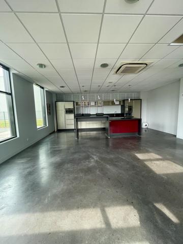 Bureaux à vendre à GRAND COURONNE 76530