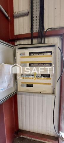 Local artisanal, commercial ou dépôt 400 m²