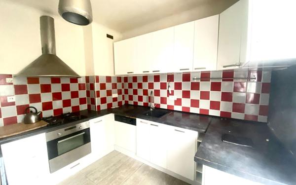 Maison à vendre    5 pièces •  Les Mureaux