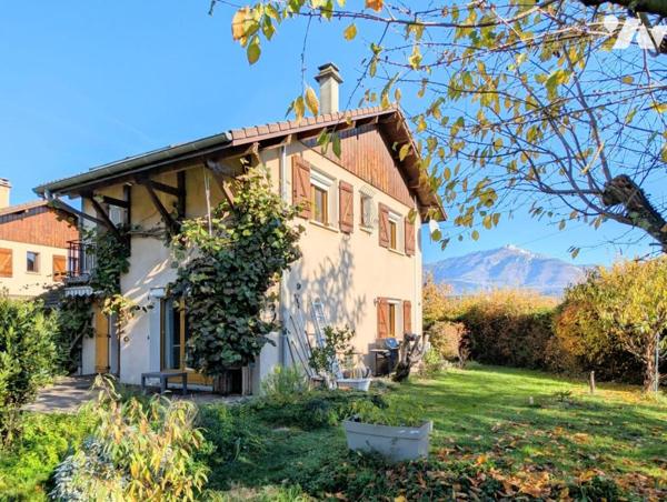 MAISON INDIVIDUELLE AVEC GARAGE CAVE  ET JARDIN SECTEUR BISSY