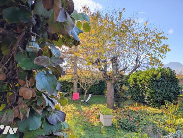MAISON INDIVIDUELLE AVEC GARAGE CAVE  ET JARDIN SECTEUR BISSY
