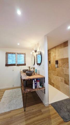 VASSELAY MAISON 172M² 6 PIECES 4 CHAMBRES PISCINE JARDIN